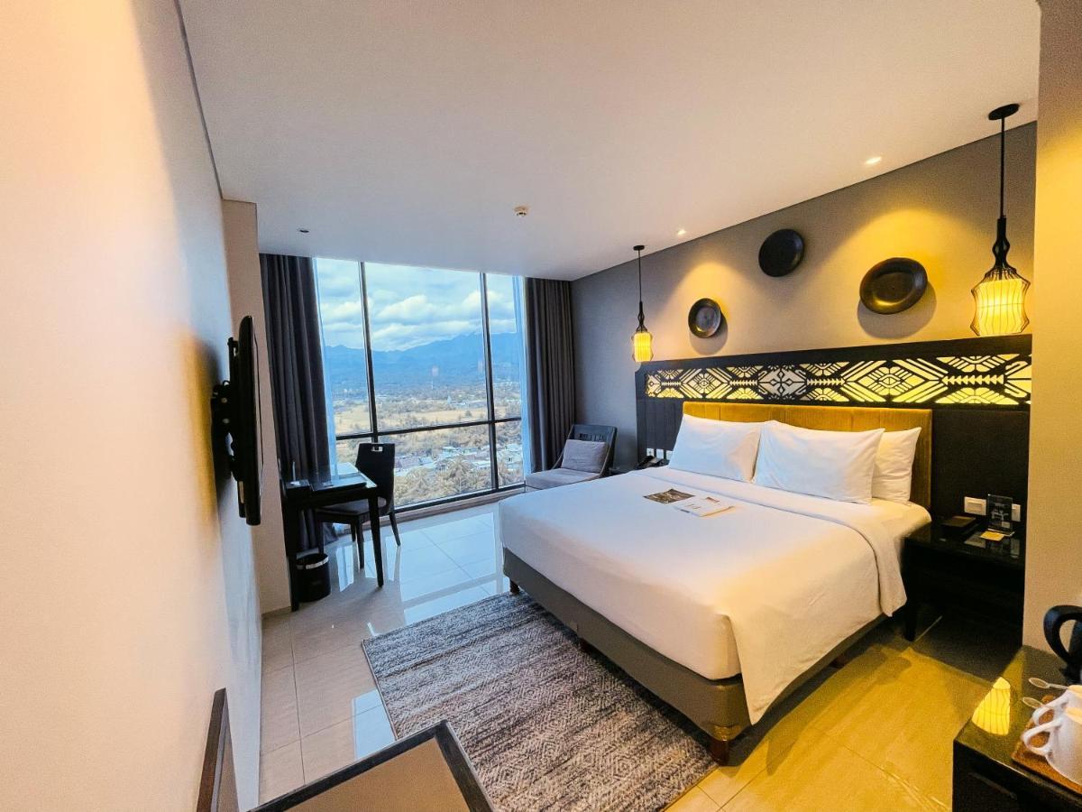 Lombok Astoria Hotel Mataram Dış mekan fotoğraf