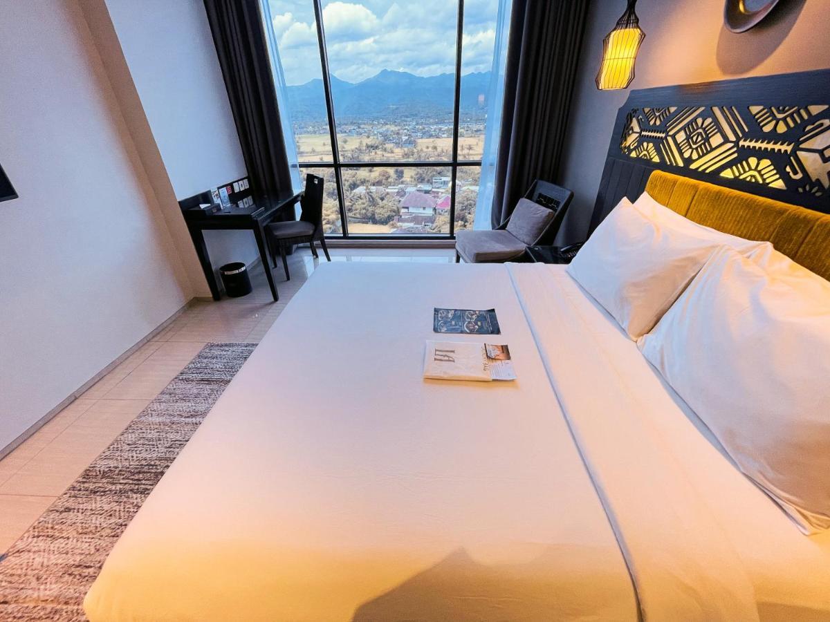 Lombok Astoria Hotel Mataram Dış mekan fotoğraf
