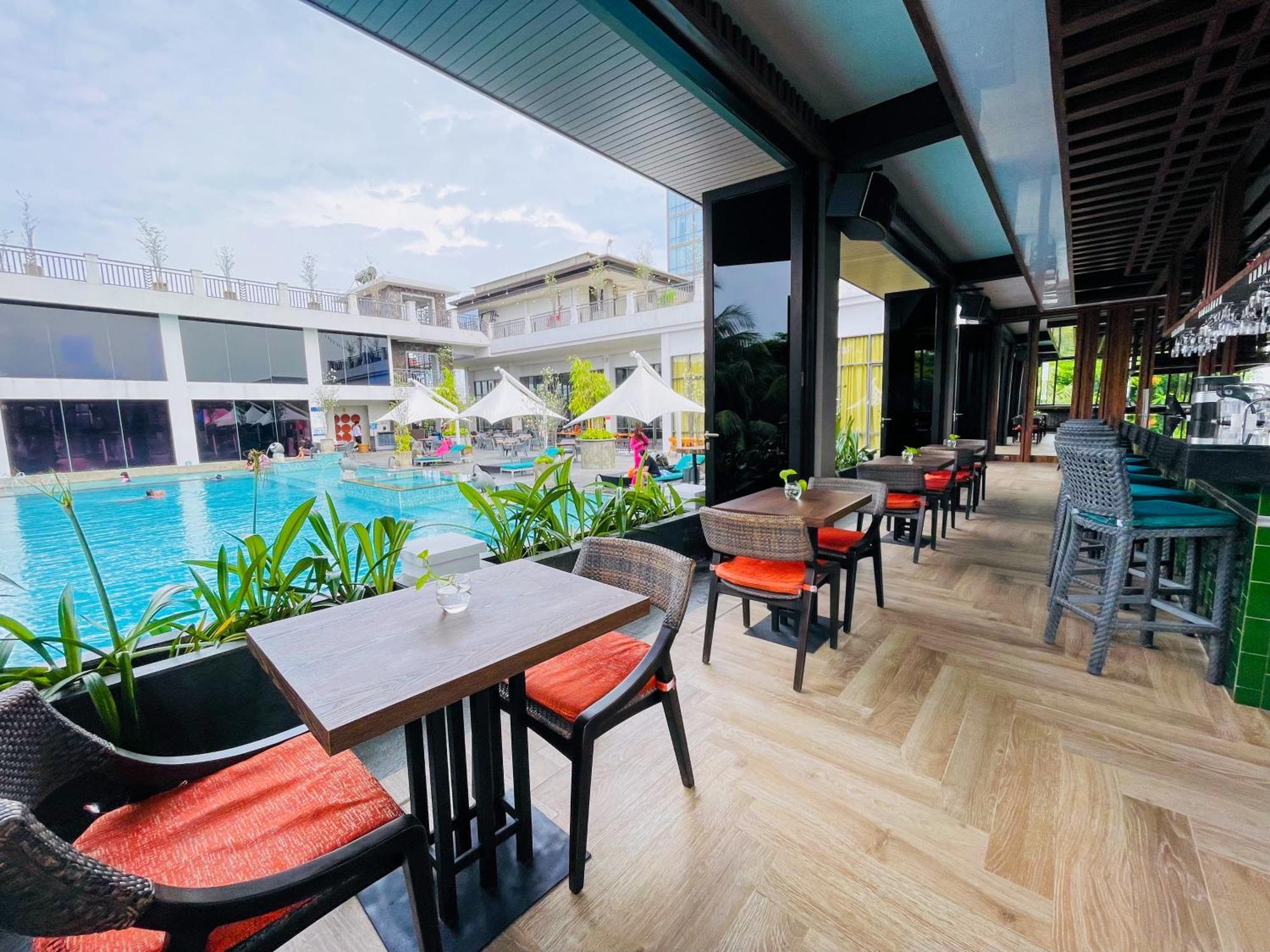 Lombok Astoria Hotel Mataram Dış mekan fotoğraf