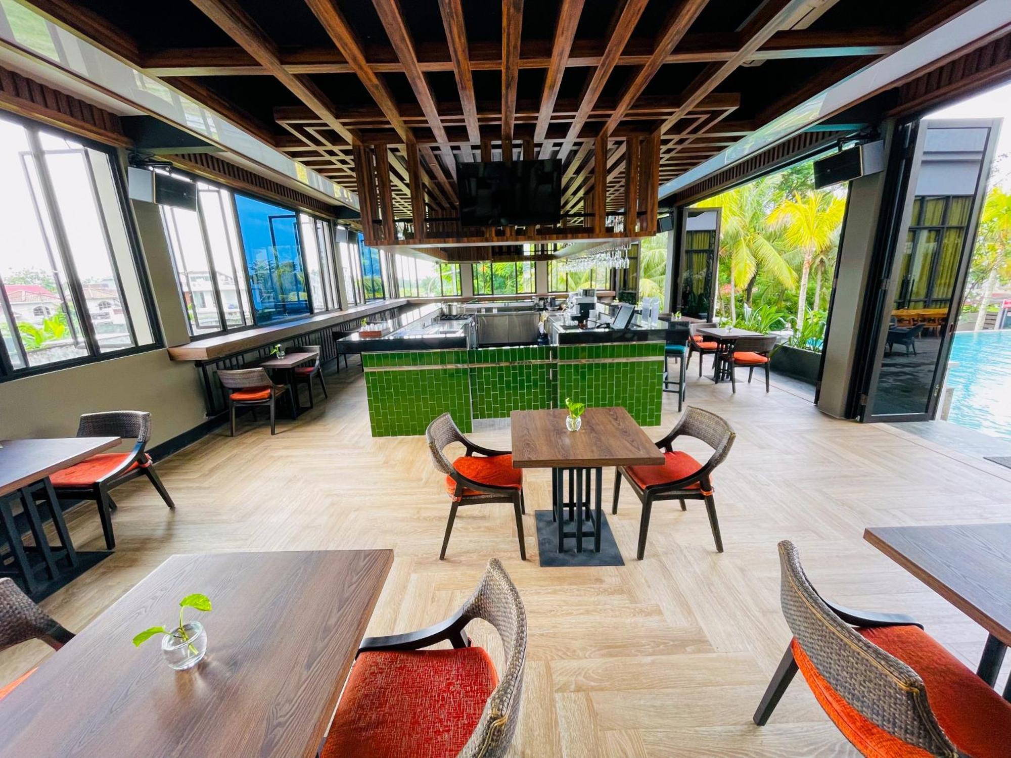 Lombok Astoria Hotel Mataram Dış mekan fotoğraf