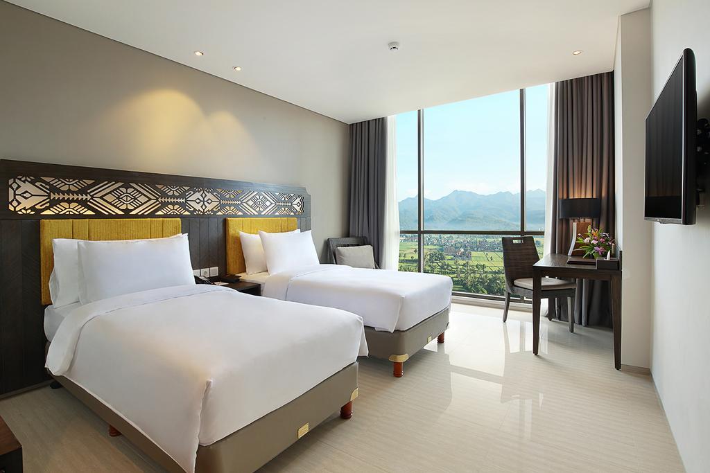 Lombok Astoria Hotel Mataram Oda fotoğraf