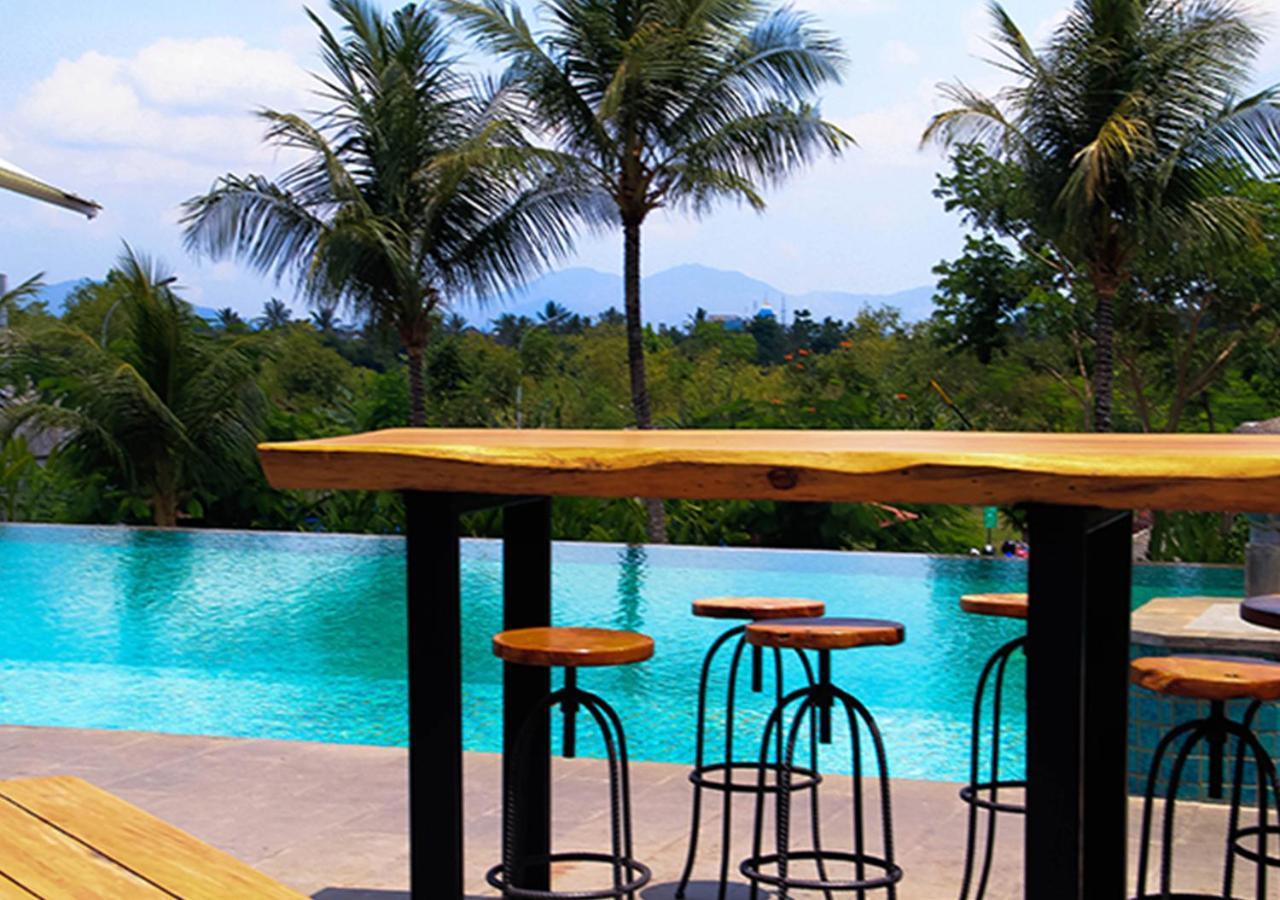 Lombok Astoria Hotel Mataram Dış mekan fotoğraf